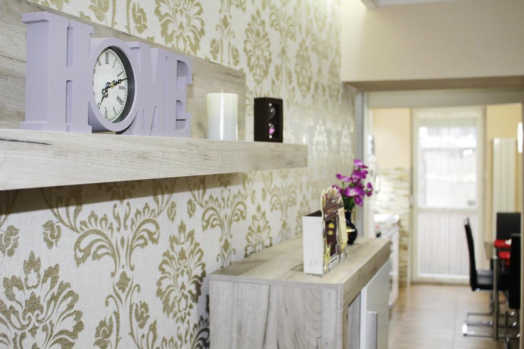 Kristi Lux Apartment Center Free Parking Fast Wifi ベオグラード エクステリア 写真